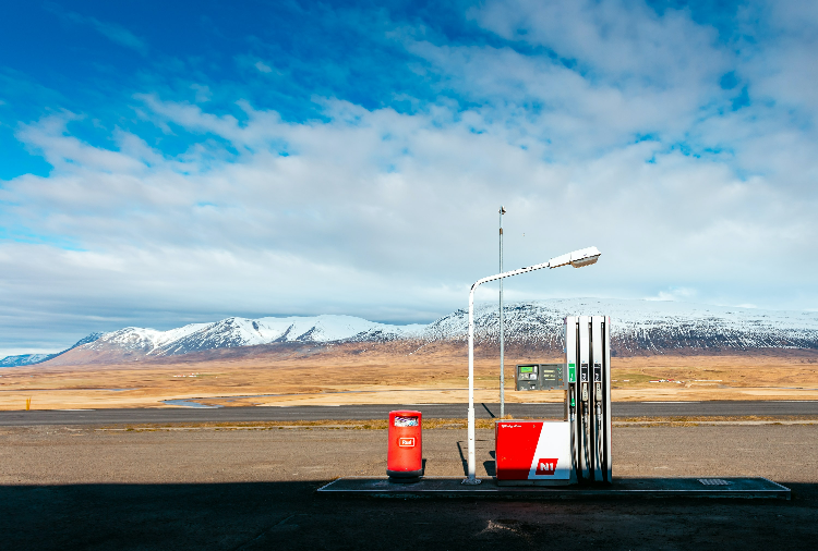 Getting Cheap Gas in Iceland